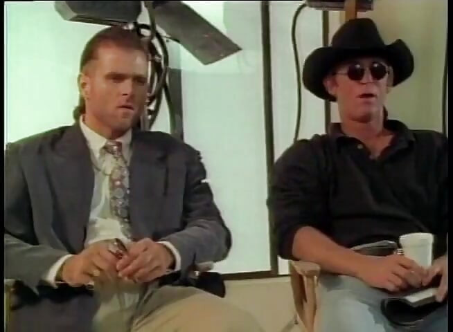 สาวผมบลอนด์นมใหญ่ดูดควยใหญ่