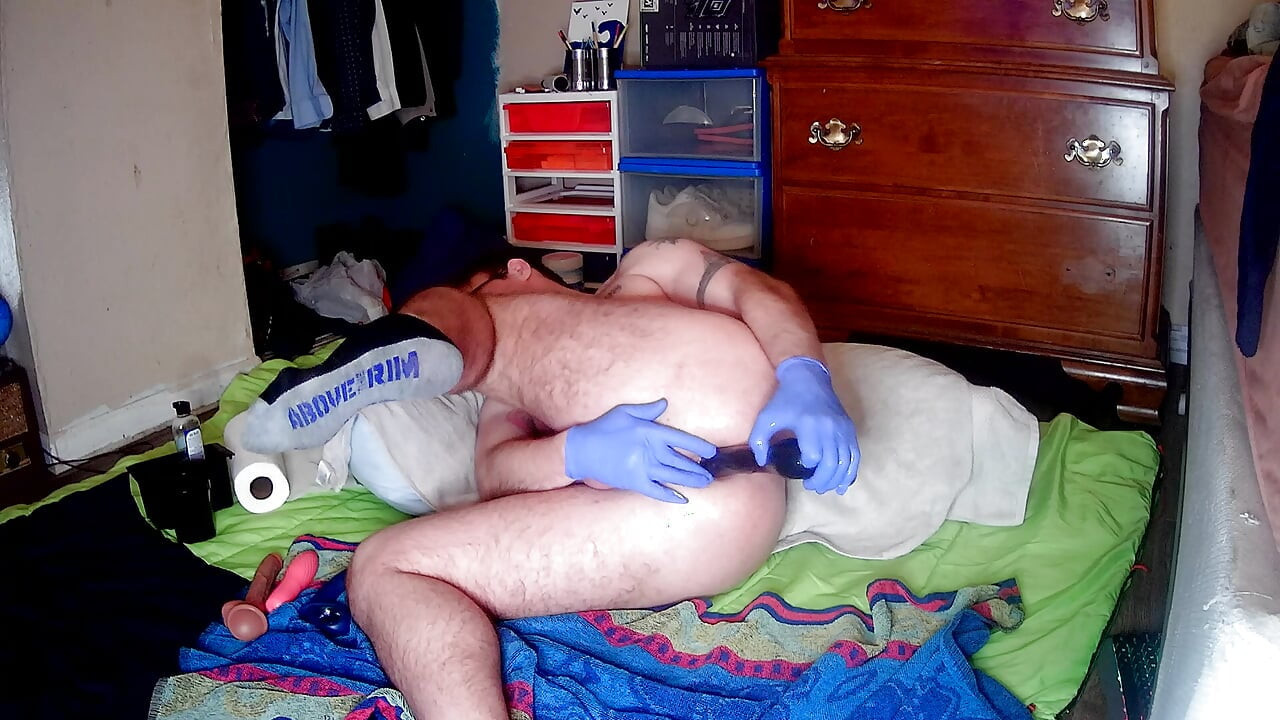 Warming Up my Man Hole