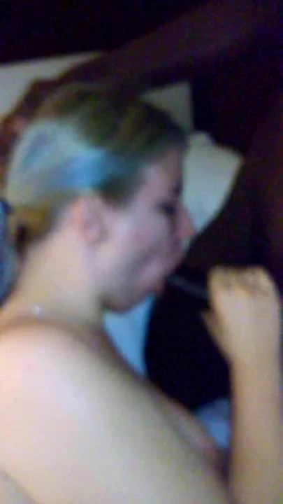 Sexy girlfriend sucks bbc while boyfriend records