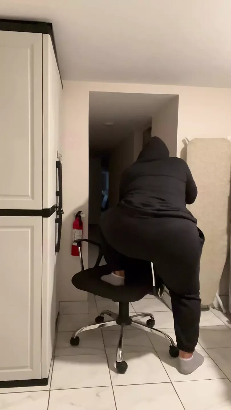I’m At My STEPDADS House But I CANT Hump Him So I Humped His CHAIR