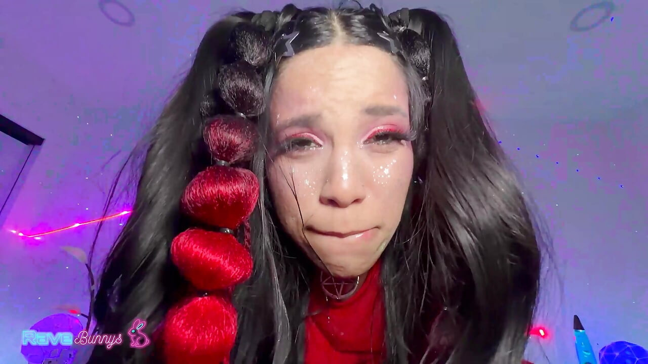Red Bows, Glitter Freckles Gigi Star Owns the Blacklit Room Tonight!