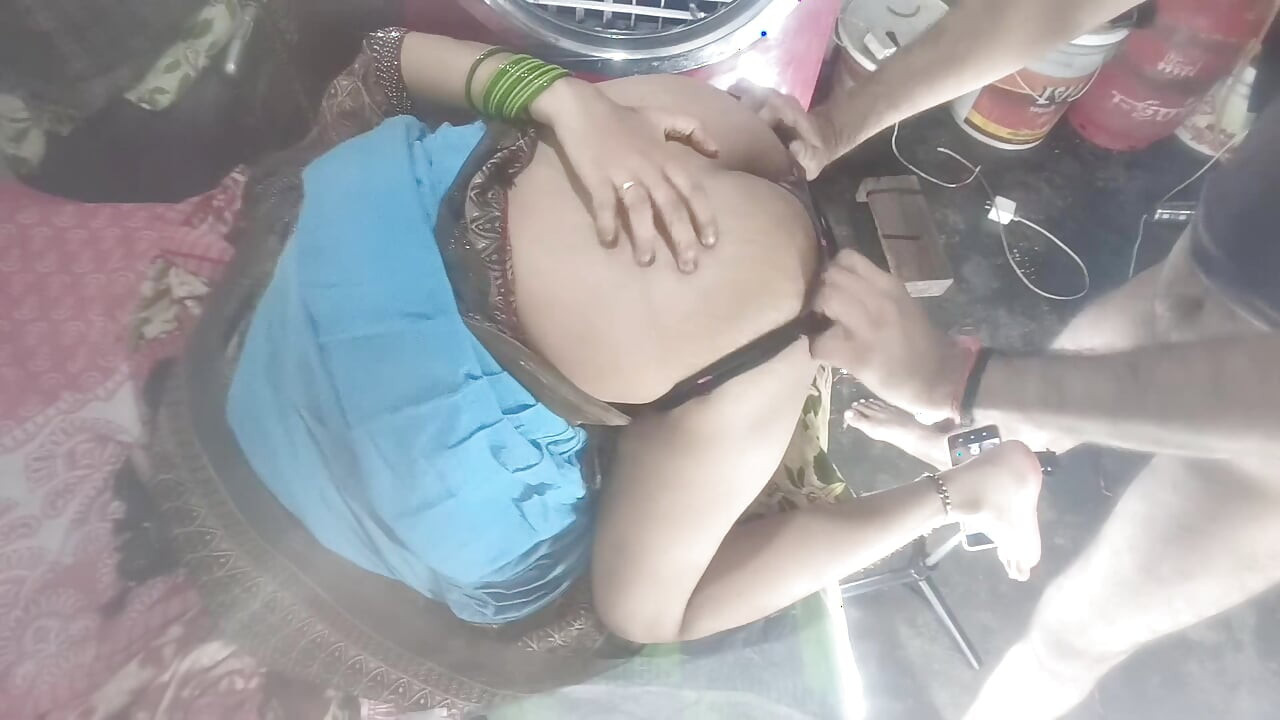 Cute Bhabhi's ass fucked Hindi Audio