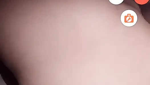 Когда он приходит в киску. Мои принципы, сначала съешь ее киску, а также сперма, каждая женщина нуждается и хочет это