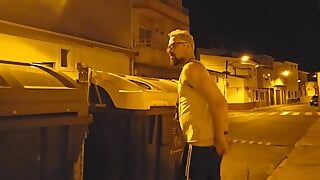jerk off almost caught in the middle of the street and piss