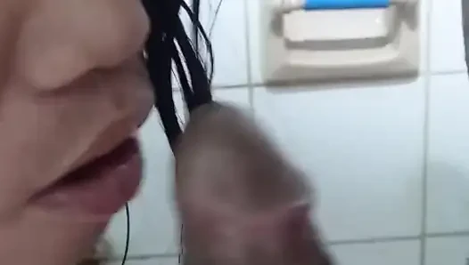pinay housewife, magaling sa blowjob