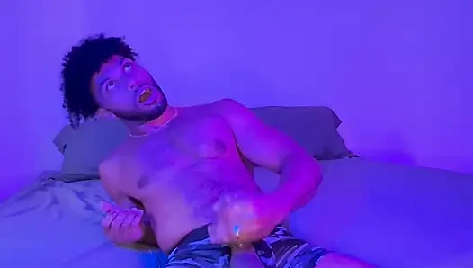 Penis sütünü sulutuyor