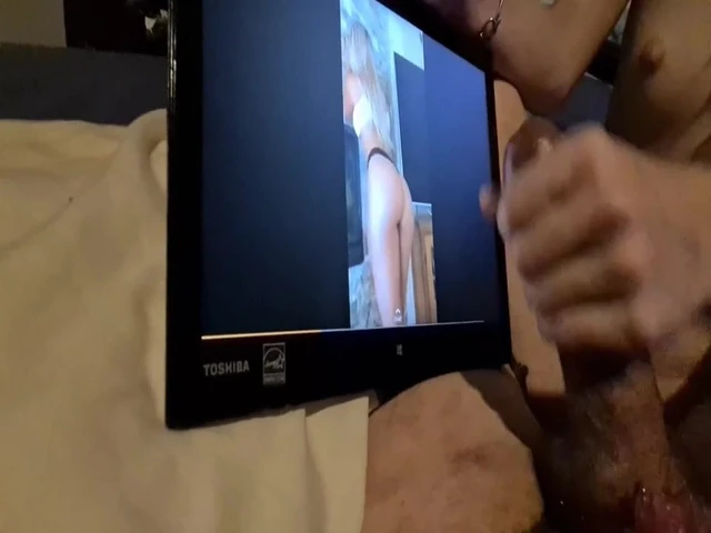 Jerking Boyfriend To Hot Ass (Huge Cumshot)