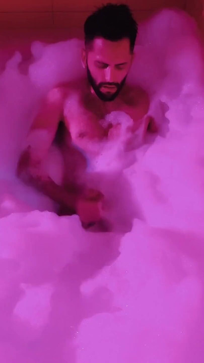 Super bubble bath
