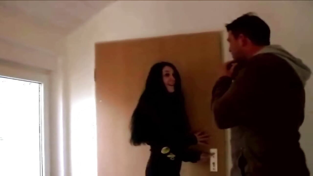 Tonton awek kecil molek ini dari Perancis Dikongkek Dalam Casting