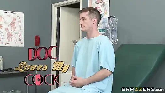 Doctors adventures - si pasien brick hazard lagi asik dientot dan dientot sama dokter semok nina elle