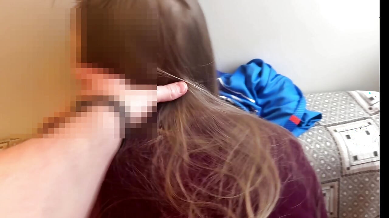 キッチンで若い妻とセックス