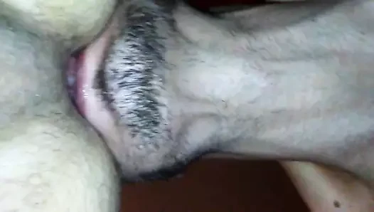 Dokunmak zorunda kaldı....