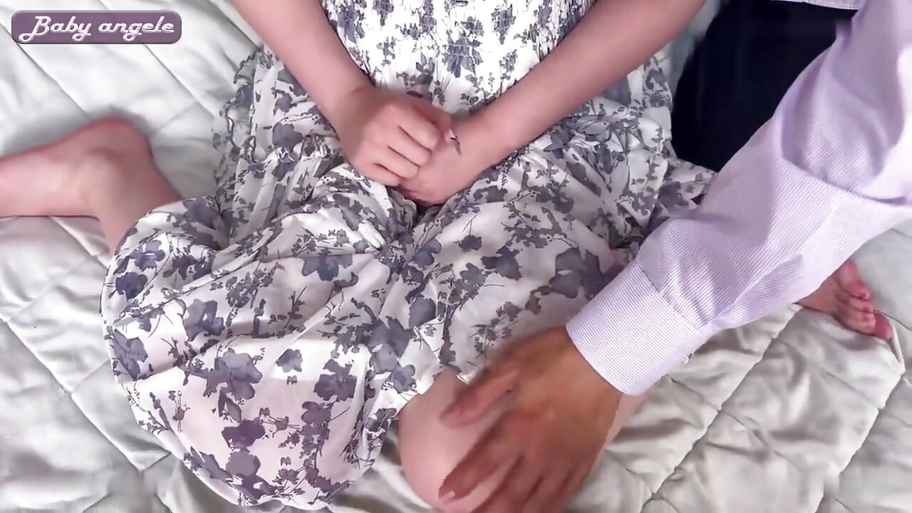 第一次拍摄害羞的业余美女, 她的天真魅力隐藏了令人惊讶的热情一面无码内射第二