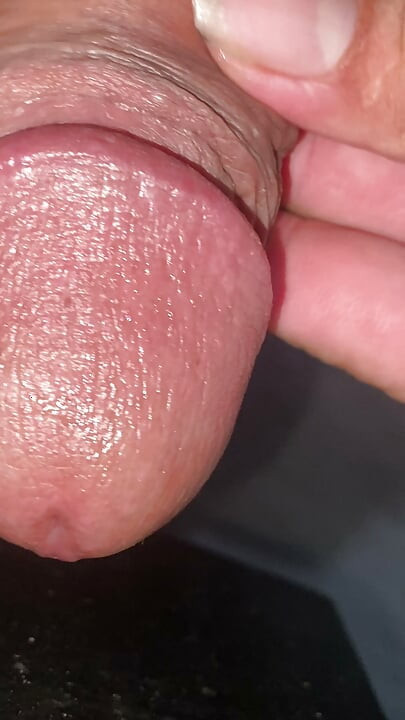 I'm in Tolest and I'm getting harder and harder, it's having a seizure