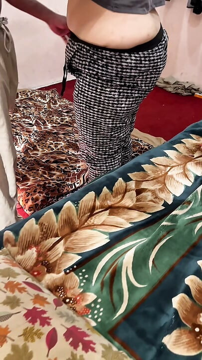 Bhabhi ko charpai la choda