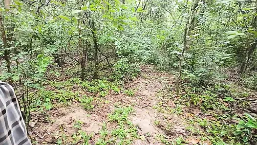 Thai girl walks and brags about picking mushrooms anyway, peeing in the forest Thai Voice