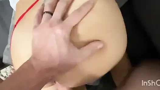 Ngentot istriku gaya doggy di rumah