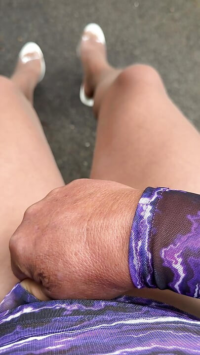 Sexy Crossdresser kellycd2022 in purple bodysuit pantyhose and heels