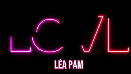 Ben ve telefonuna yakın çekim fışkırtıyorum.