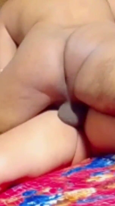 Parte 2 sono andato a casa di bhabhi durante le vacanze estive e mi diverto molto con il mio adorabile india… | Clip 1