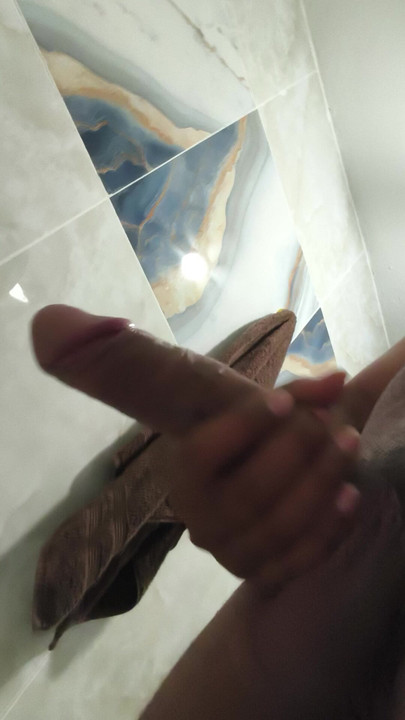 STRAW IN PUBLIC TOILET