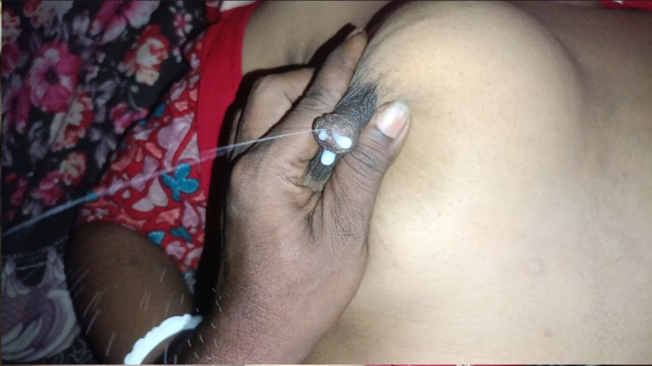 bhabhi ka behen ko dudh nikal ke Kiya jabardast chudai
