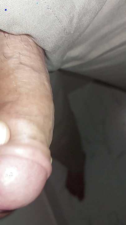 My best friend gives me handjob