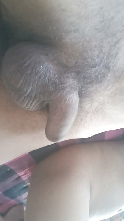 Desi Indian assamese bhabi big boobs sucking Devar and fingering