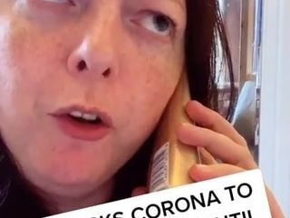 Royaume-Uni demande à Corona de prendre un congé jusqu'à lundi