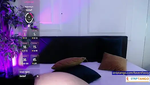 RavenFoxxy Knows How to Keep You Watching and Wanting More