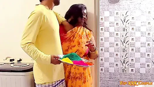 Dewar-bhabhi hot XXX fuck on colorful festival "HOLI"