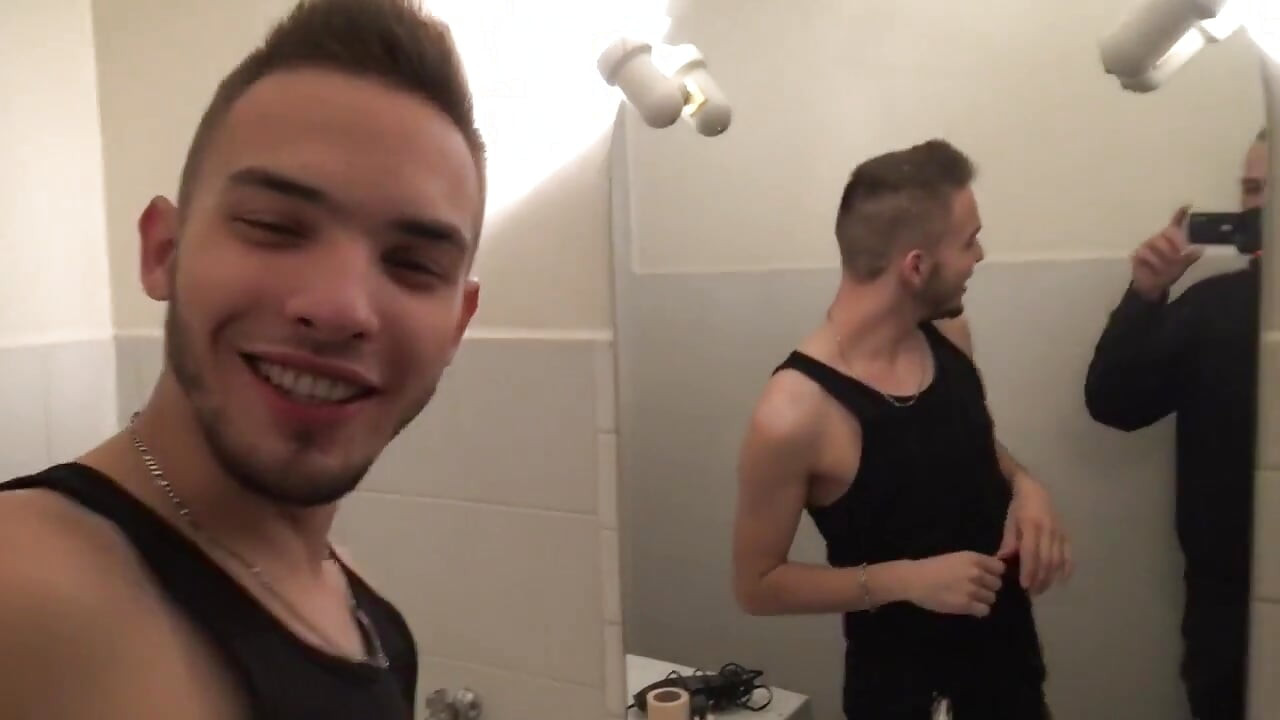 Twink Jevin dupe jebe romantik u dupe