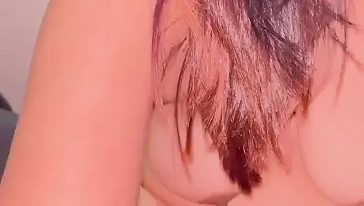 Hot desi bhabhi nude fingering horny