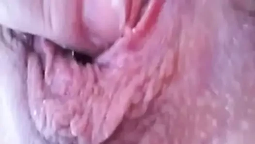 sexy wet pussy vggt