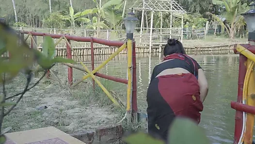 Indian Bhabi Ka Pani Mai Thukai Hot Indian Porn Video