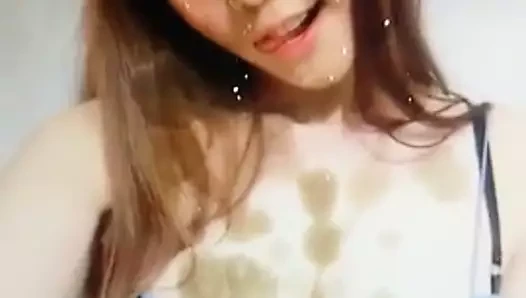 Lovelyalicee üzerinde Cumtribute