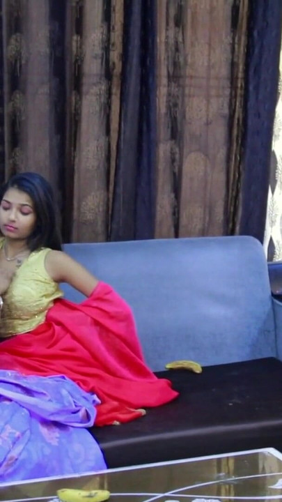 Nand bhabhi was having sex with a banana her friend saw it | Clip 2