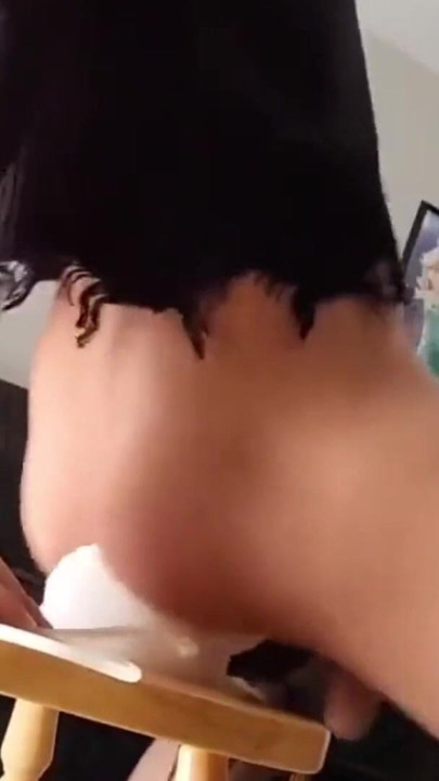 Coaching my anal dirka with a big toy | Clip 1