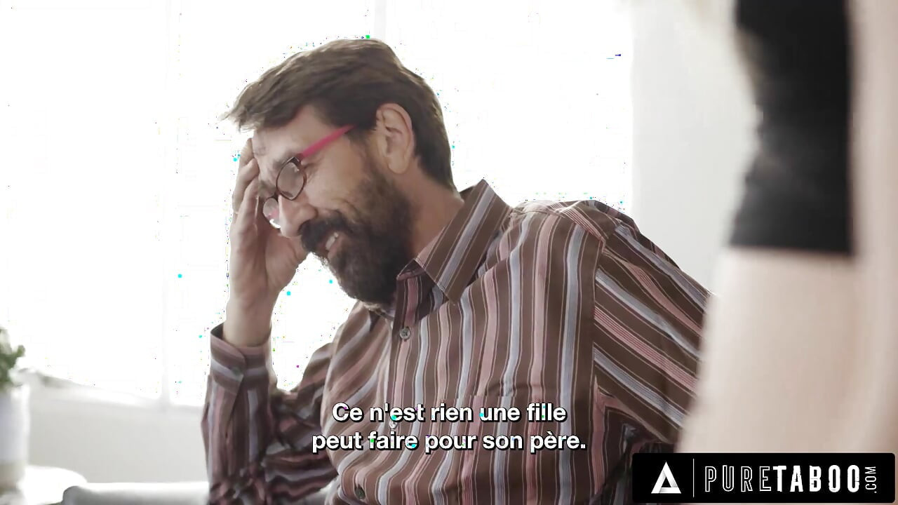 PURE TABOO Riley Star na pewno pieprzy swojego ojczyma, żeby poprawić mu humor - FRANCUSKIE NAPISY
