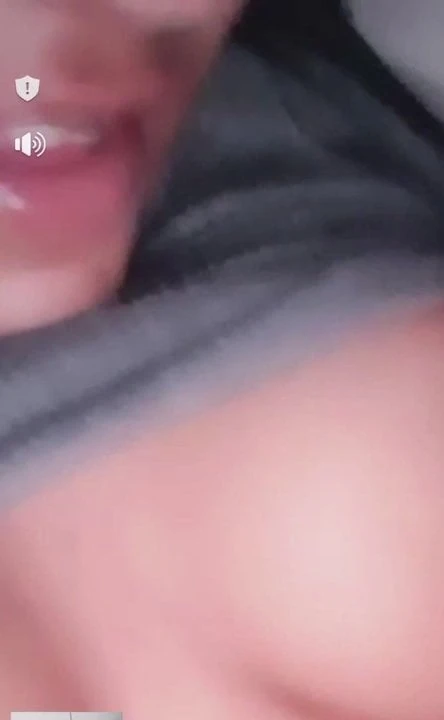 Ragazza sexy sborra