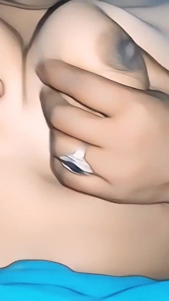 Captivating moment from "Bangala bhabhi injoy pussy inside bottle 🍾"