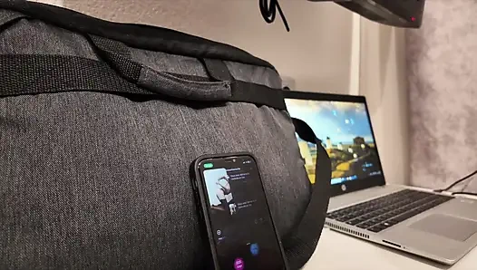 Вуаля Комментарий Ce Passe Une с блюсти, Avec Ma Chienne