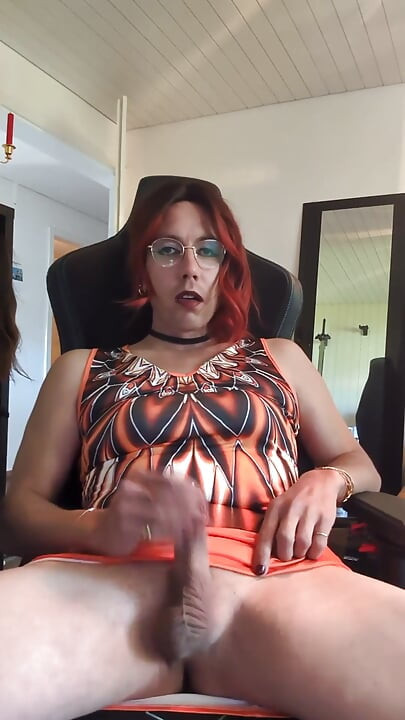 Sissy Jerking off and Eating Her Cum