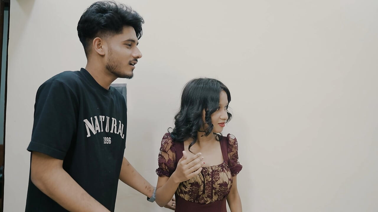 Suami Memberikan Hari Lahir Isteri Seks Romantik Keras Dengan Audio HD Jelas