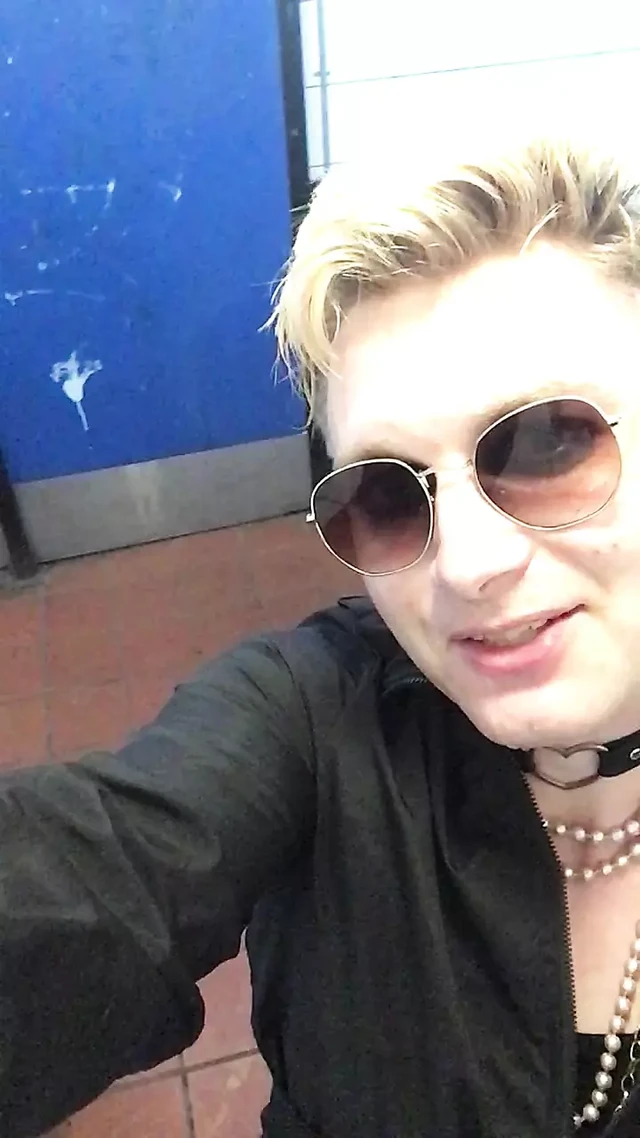 Sissy Jes Brinch public Toilet dildo Fuck