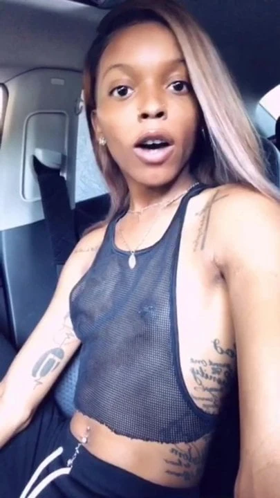 Irresistible black tgirl