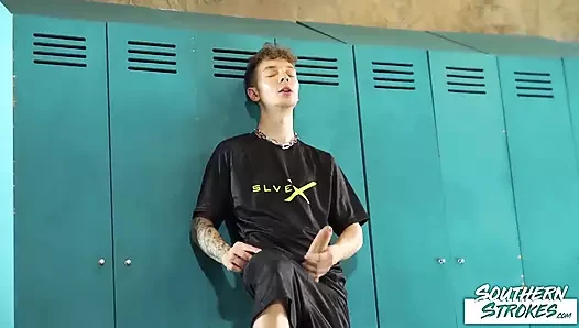 SOUTHERNSTROKES A race to finish