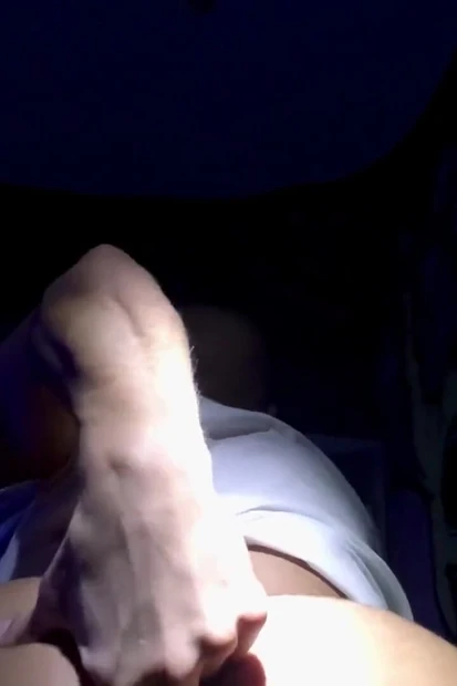 Anal in Tha Dark