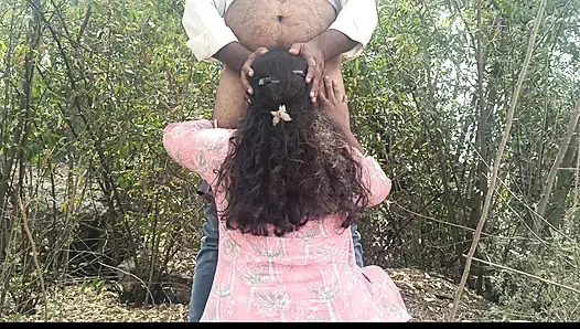 Outdoor unexpected hot romance with fuck