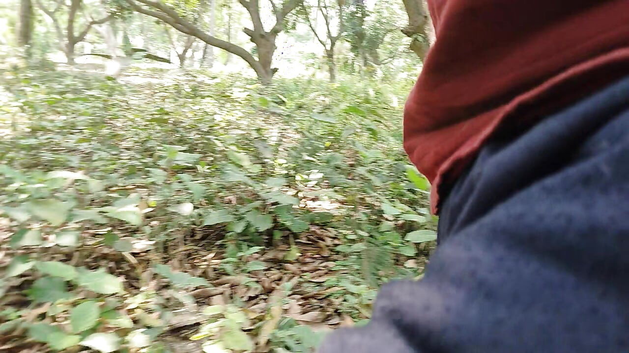 A Asian Boy IN Forest Handjob foking